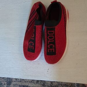 Source Unknown Kids Red and Black Slip-On Sneakers